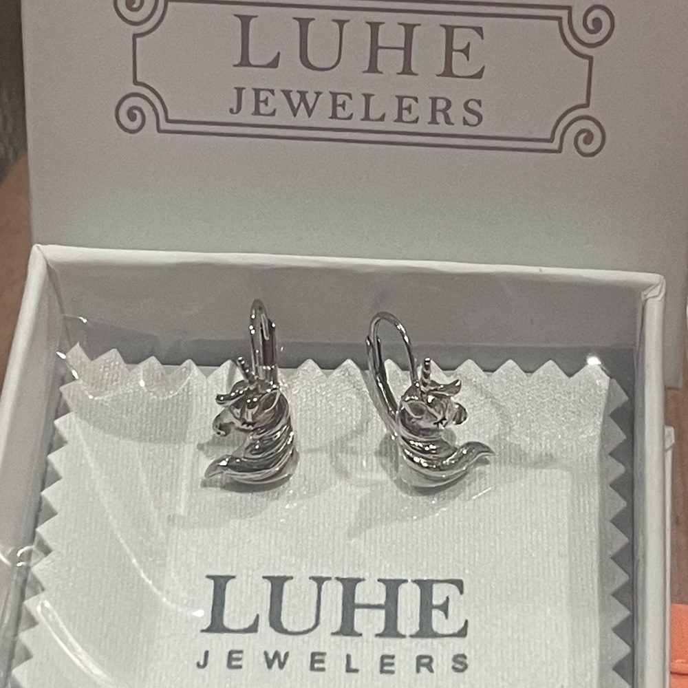 RARE! New In Box! Unicorn Leverback Dangle Earrings In Sterling Silver